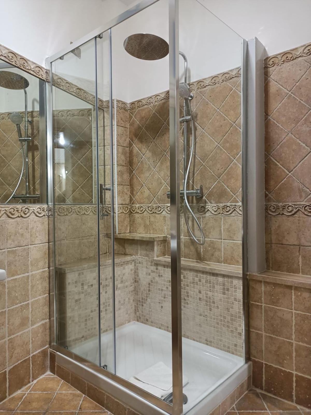 Rione Monti & Cavour Apartment 罗马 外观 照片